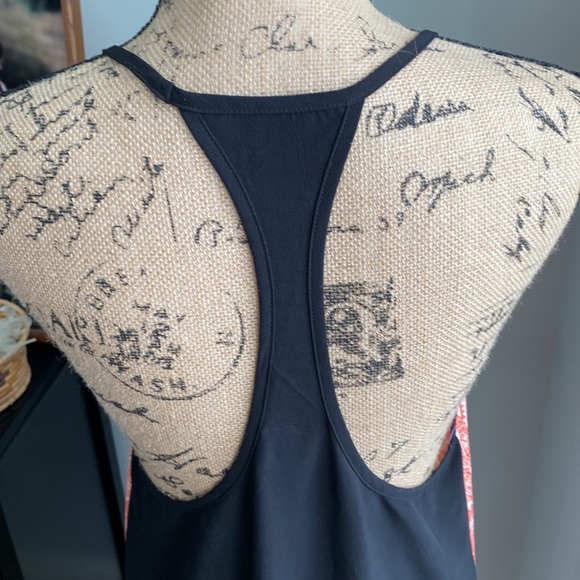 Sweet dress that can take you from beach to bar to club! *FREE SHIPPING!! - Picture 3 of 7